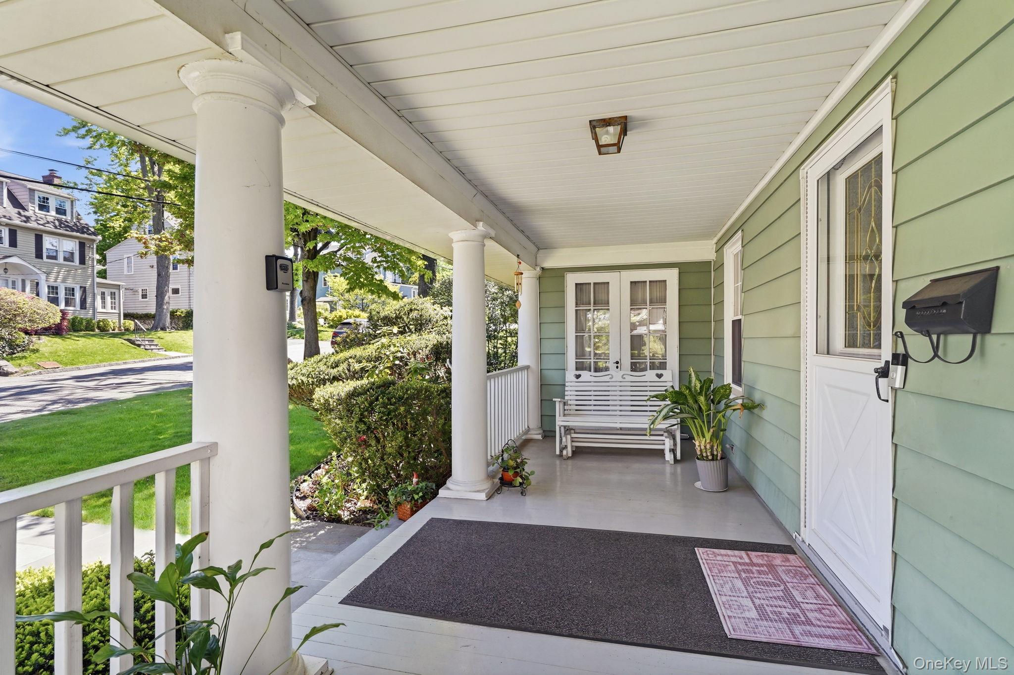 24 Grandview Avenue