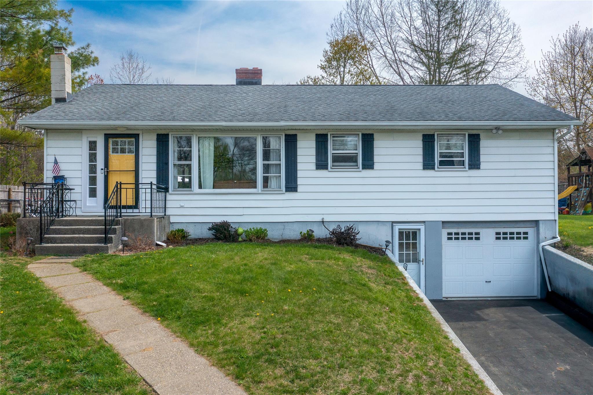 Property for Sale at Hillside Avenue, Wingdale, New York - Bedrooms: 3 
Bathrooms: 2 
Rooms: 6  - $399,000