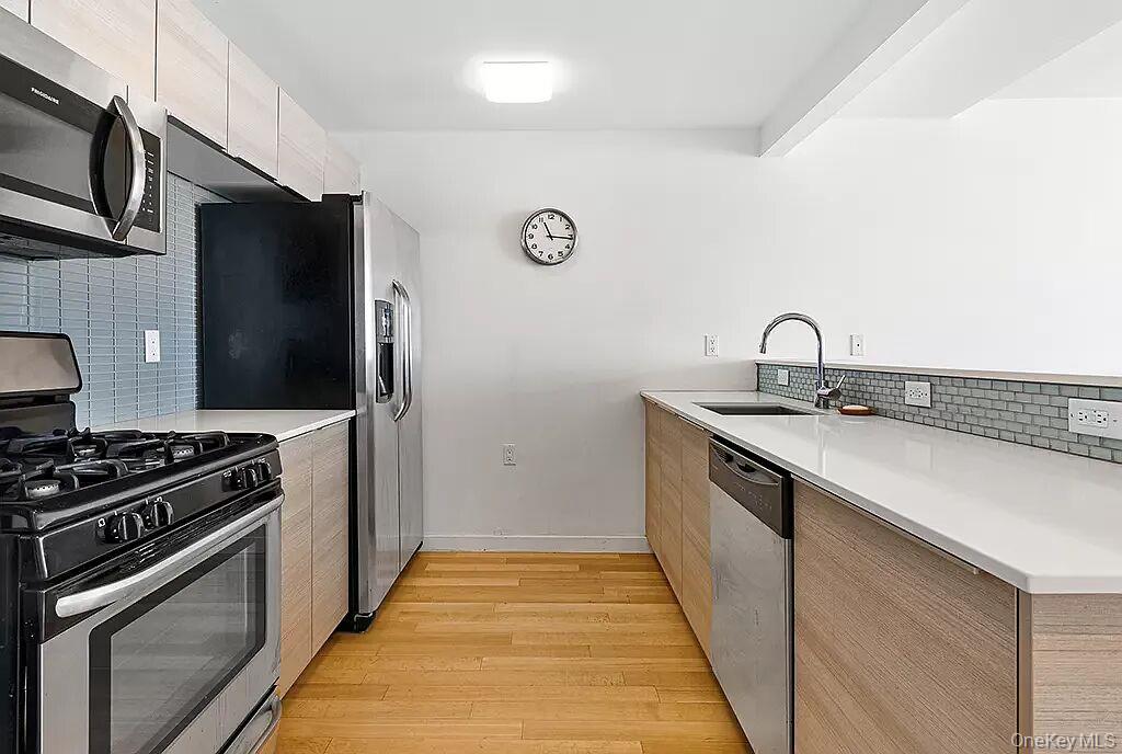 9116 Shore Front Parkway 5H