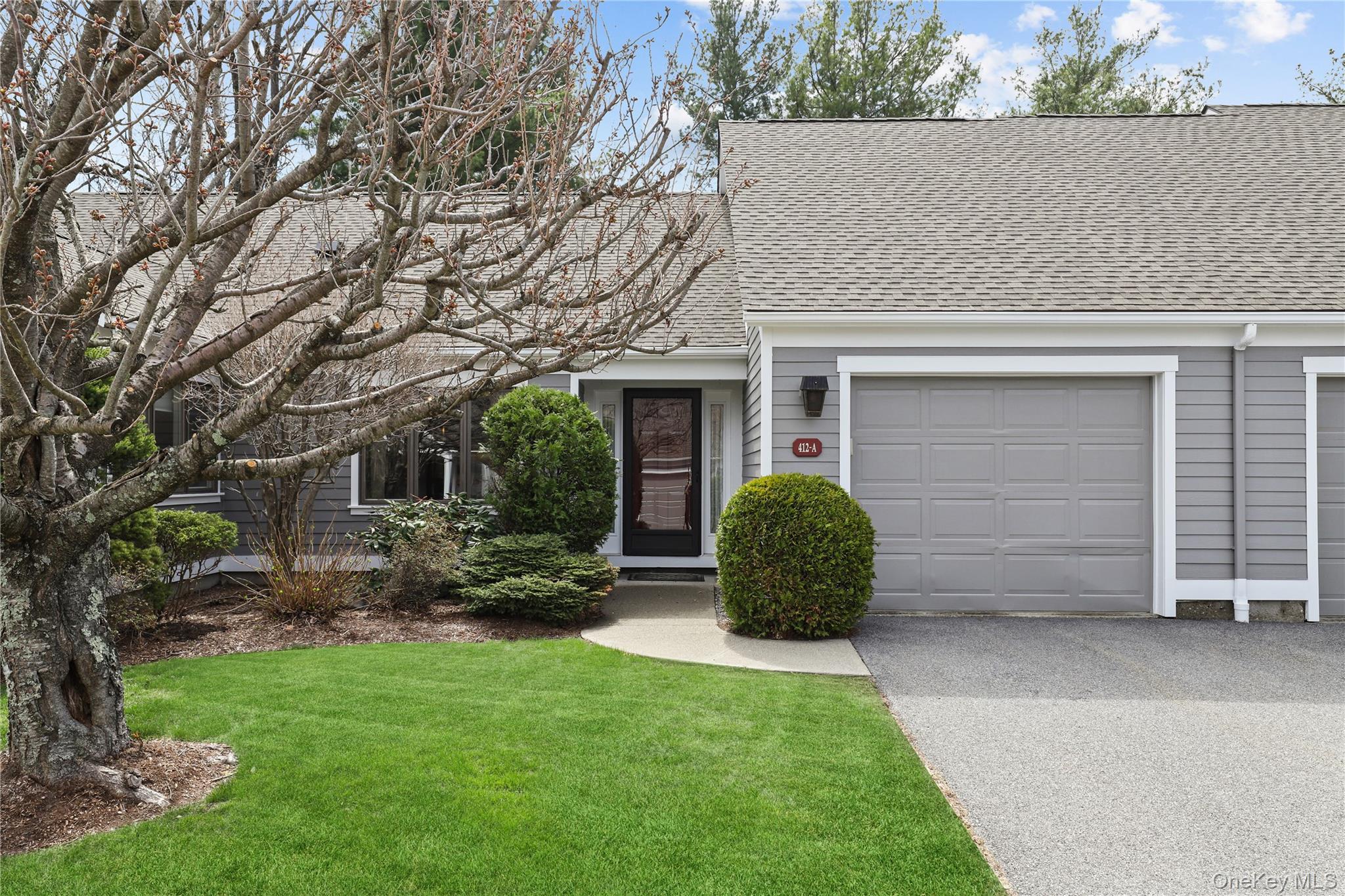 412 Heritage Hills A