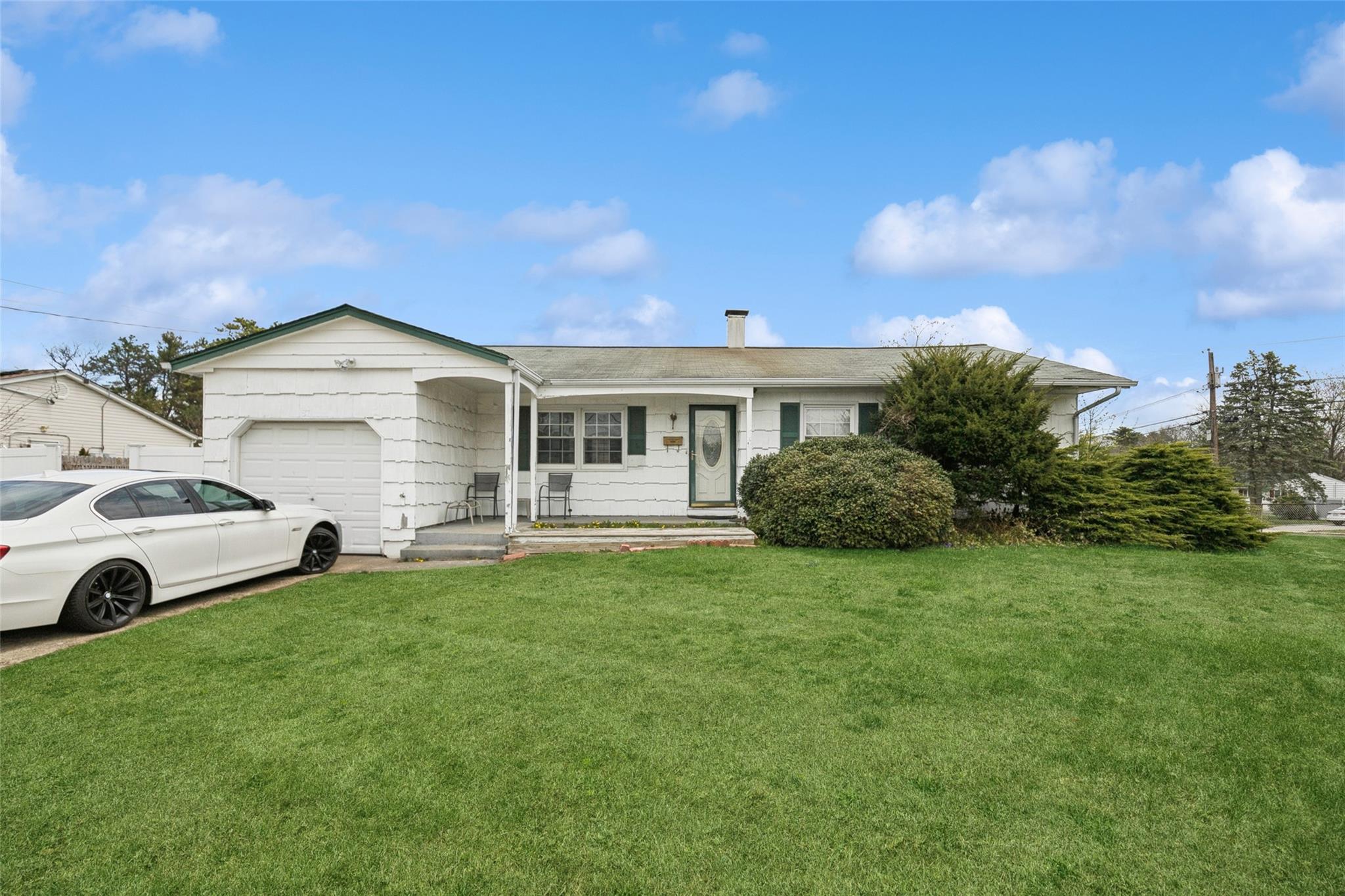 87 Lukens Avenue, Brentwood, New York image 2