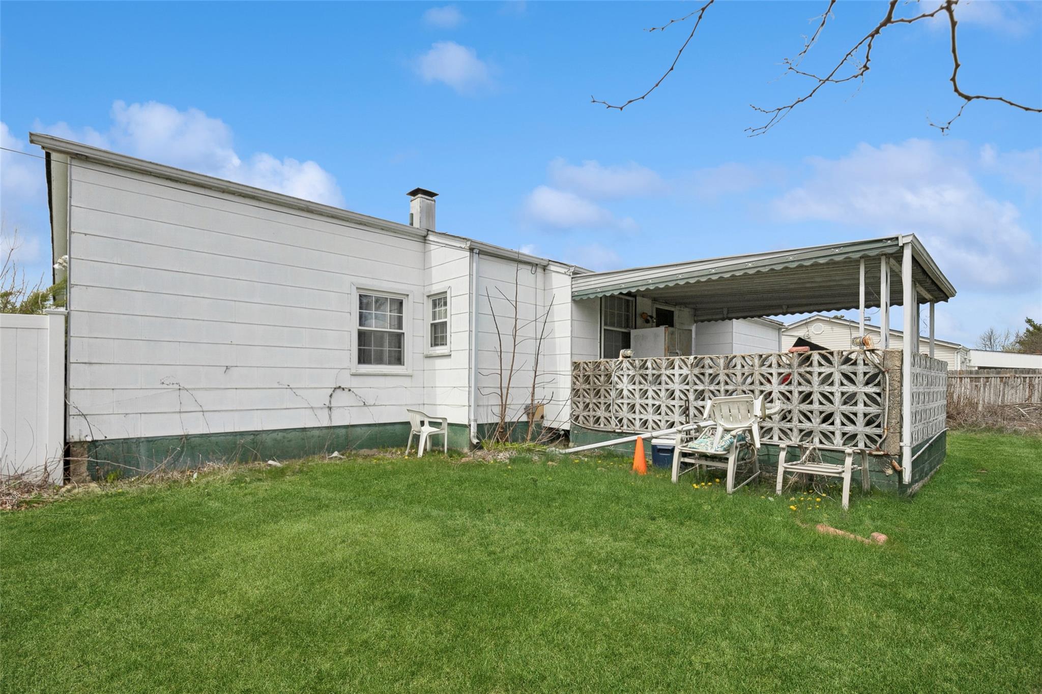 87 Lukens Avenue, Brentwood, New York image 12
