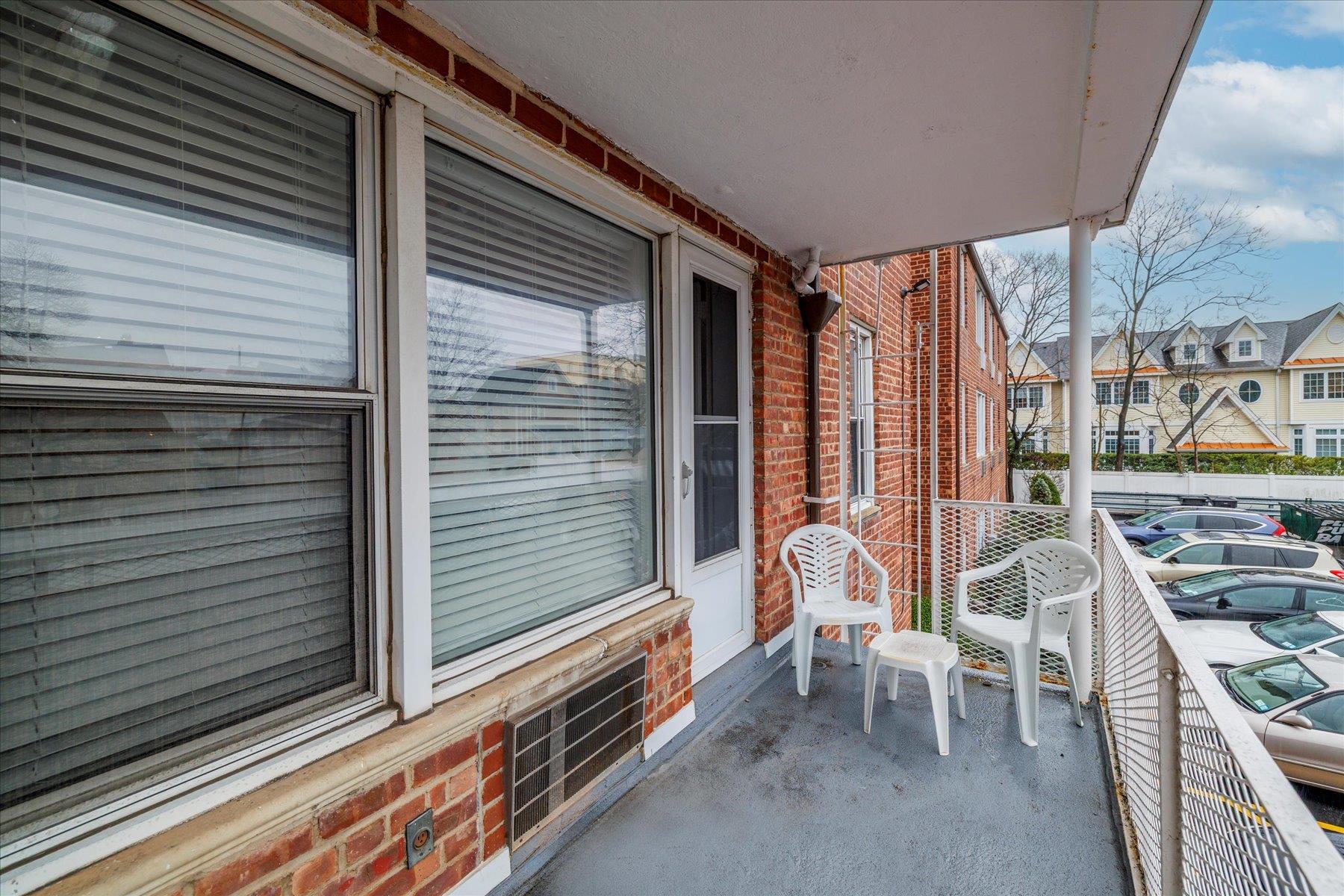 120 Morris Avenue #B16, Rockville Centre, New York image 16