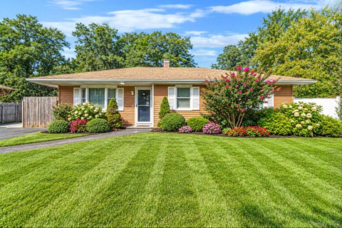 Photo of 542 Agamemnon Avenue, Bellport, NY 11713 (MLS # 1049252)