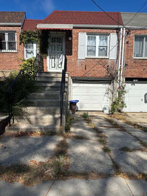 Homes For Rent - 48-05 58th Street<br/> Queens County, Woodside, NY 11377