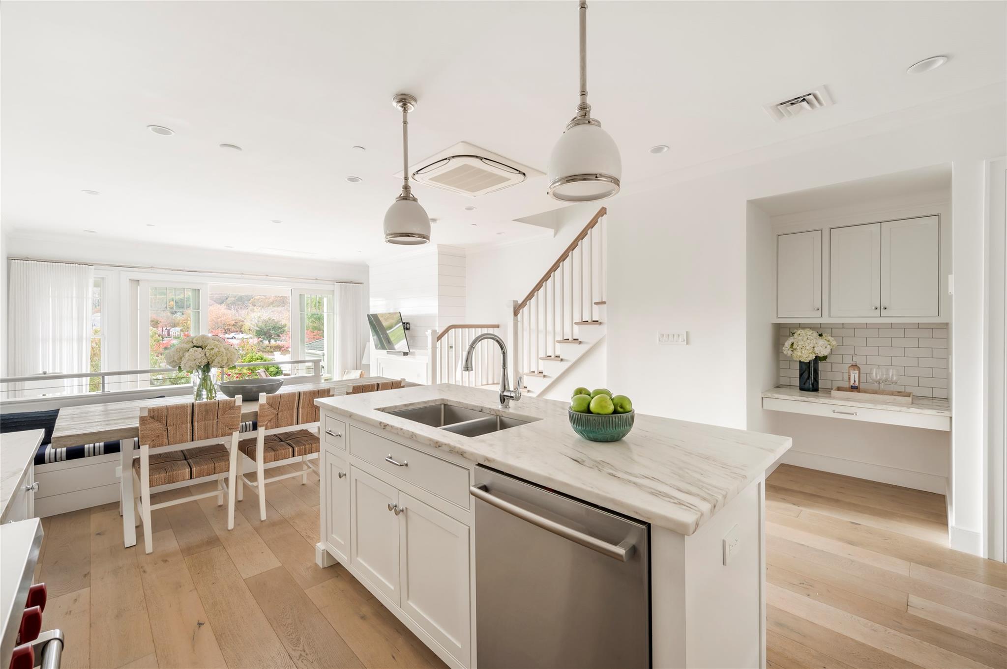 15 Old Boathouse Lane S
