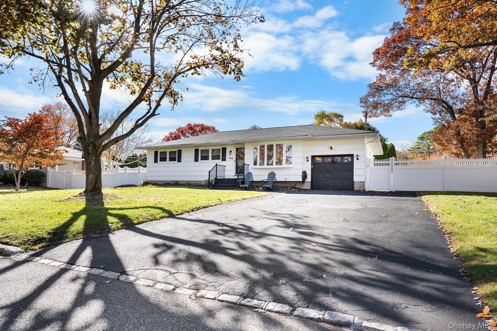 Photo of 148 S Hillside Avenue, Nesconset, NY 11767 (MLS # 933081)