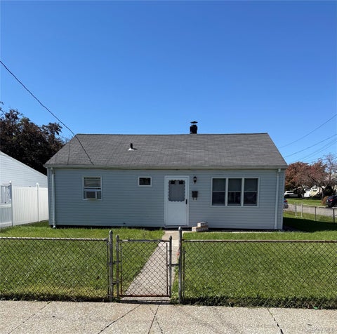 Photo of 31 Rela Avenue, Haverstraw, NY 10927 (MLS # 1052729)