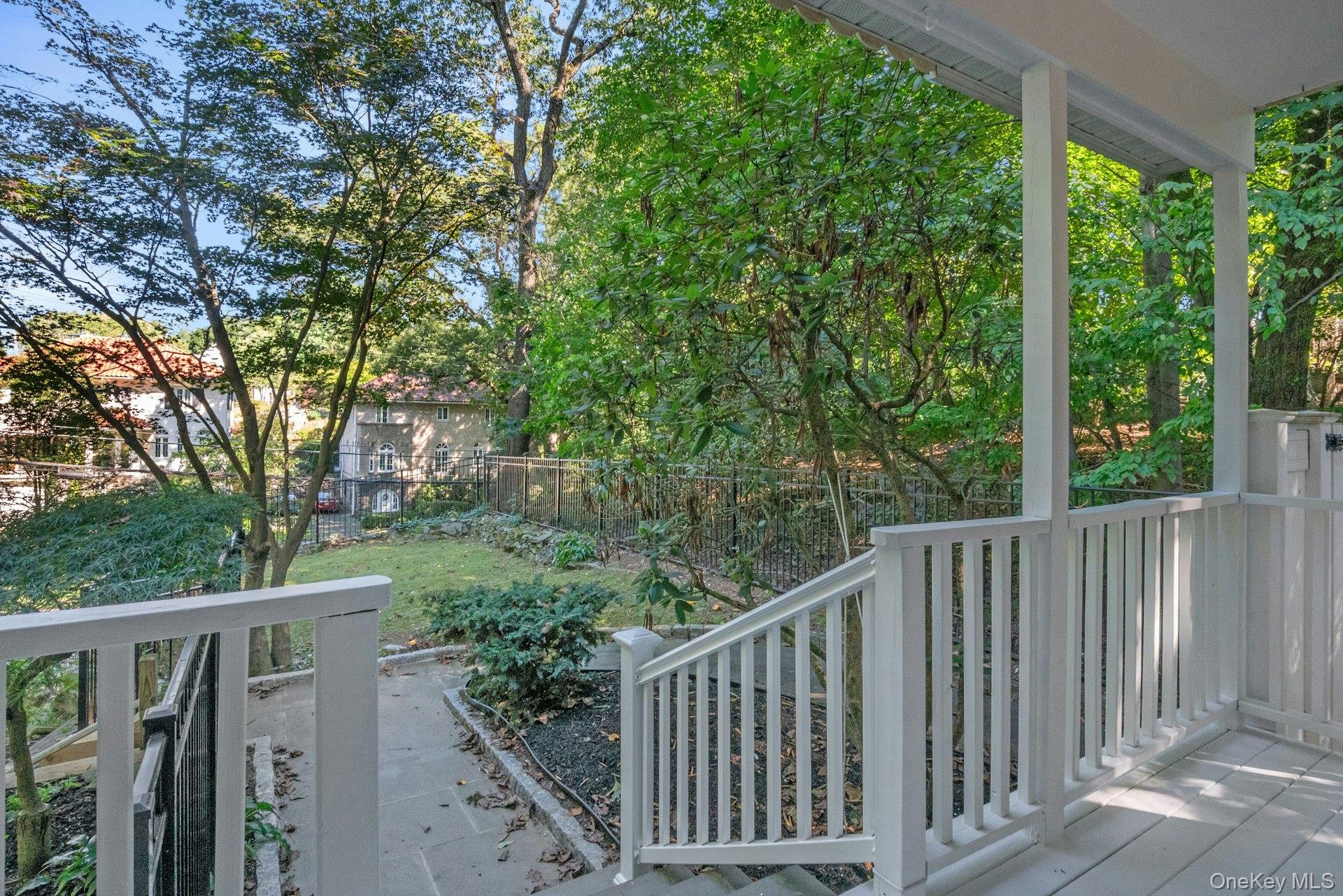 75 Woodcrest Avenue