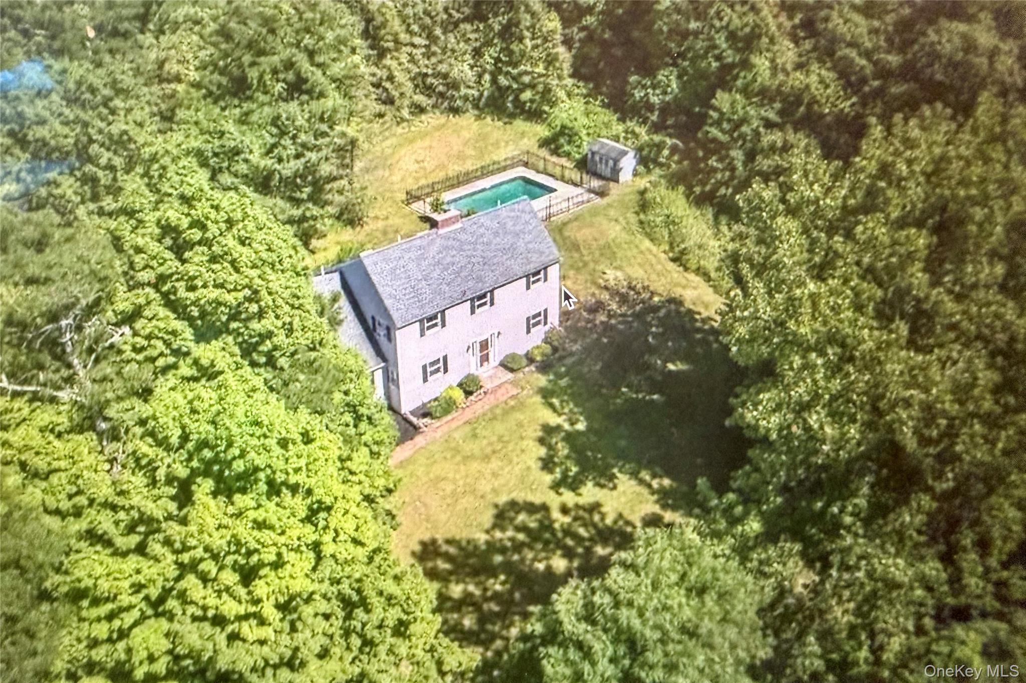 4 Cove Road