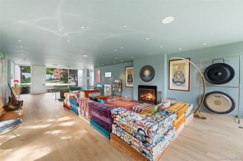 Tiny photo for 125 Davids Hill Road, Bedford Hills, NY 10506 (MLS # 1008589)