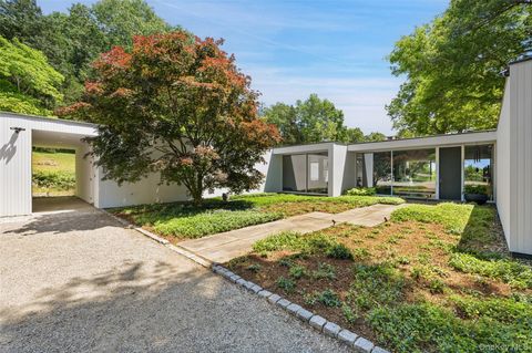 Tiny photo for 125 Davids Hill Road, Bedford Hills, NY 10506 (MLS # 1008589)