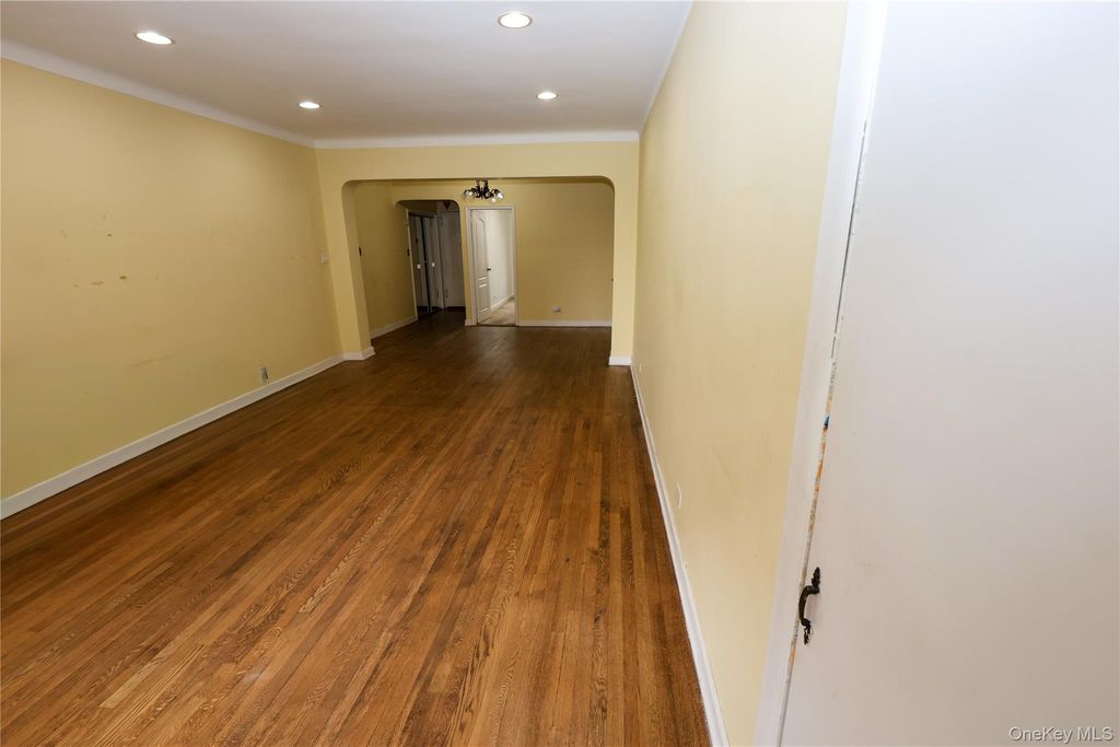 Photo of 9941 64th Avenue Rd #D17, Rego Park, NY 11374 (MLS # 988172)