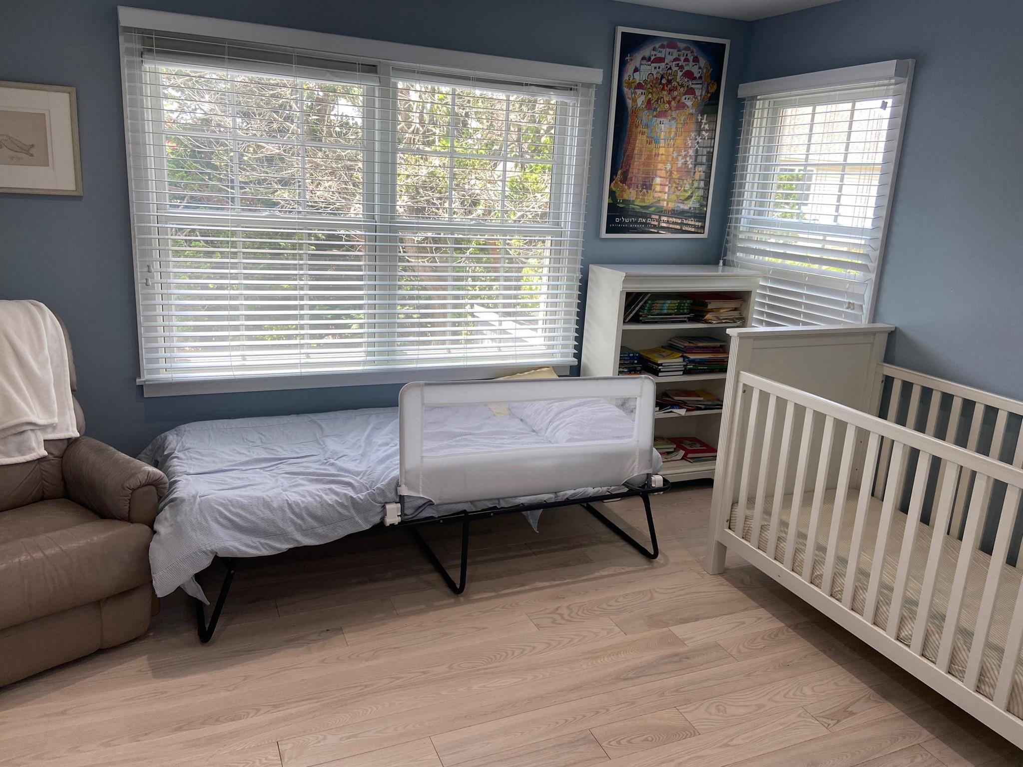 Hempstead, New York 11509, United States, 4 Bedrooms Bedrooms, ,3 BathroomsBathrooms,Residential,Active,95364