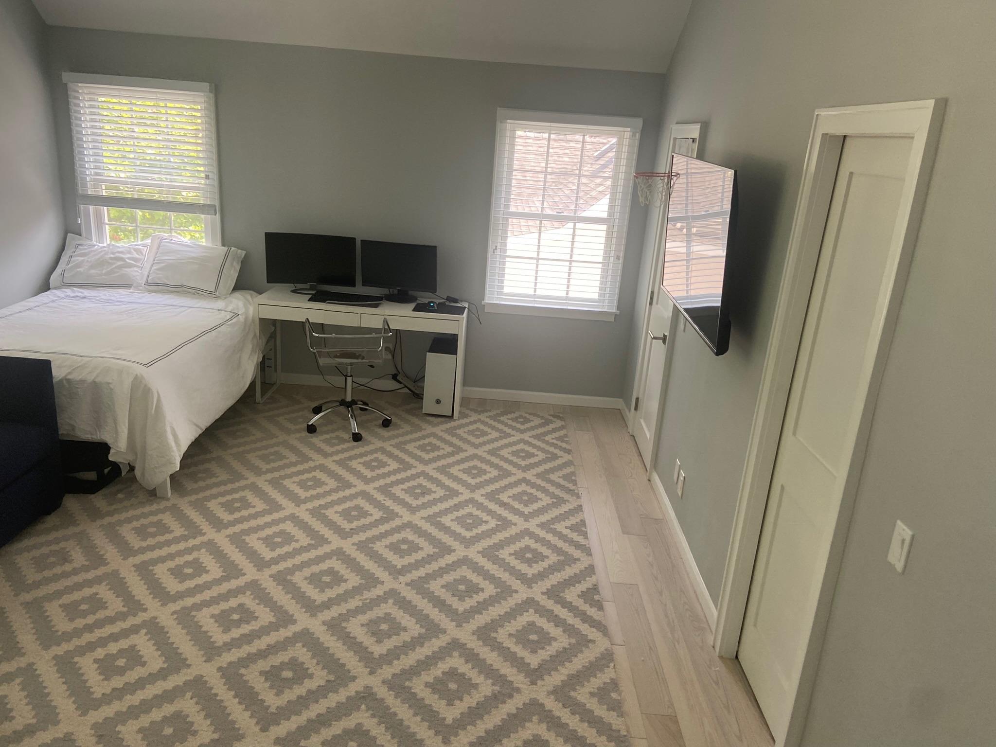 Hempstead, New York 11509, United States, 4 Bedrooms Bedrooms, ,3 BathroomsBathrooms,Residential,Active,95364