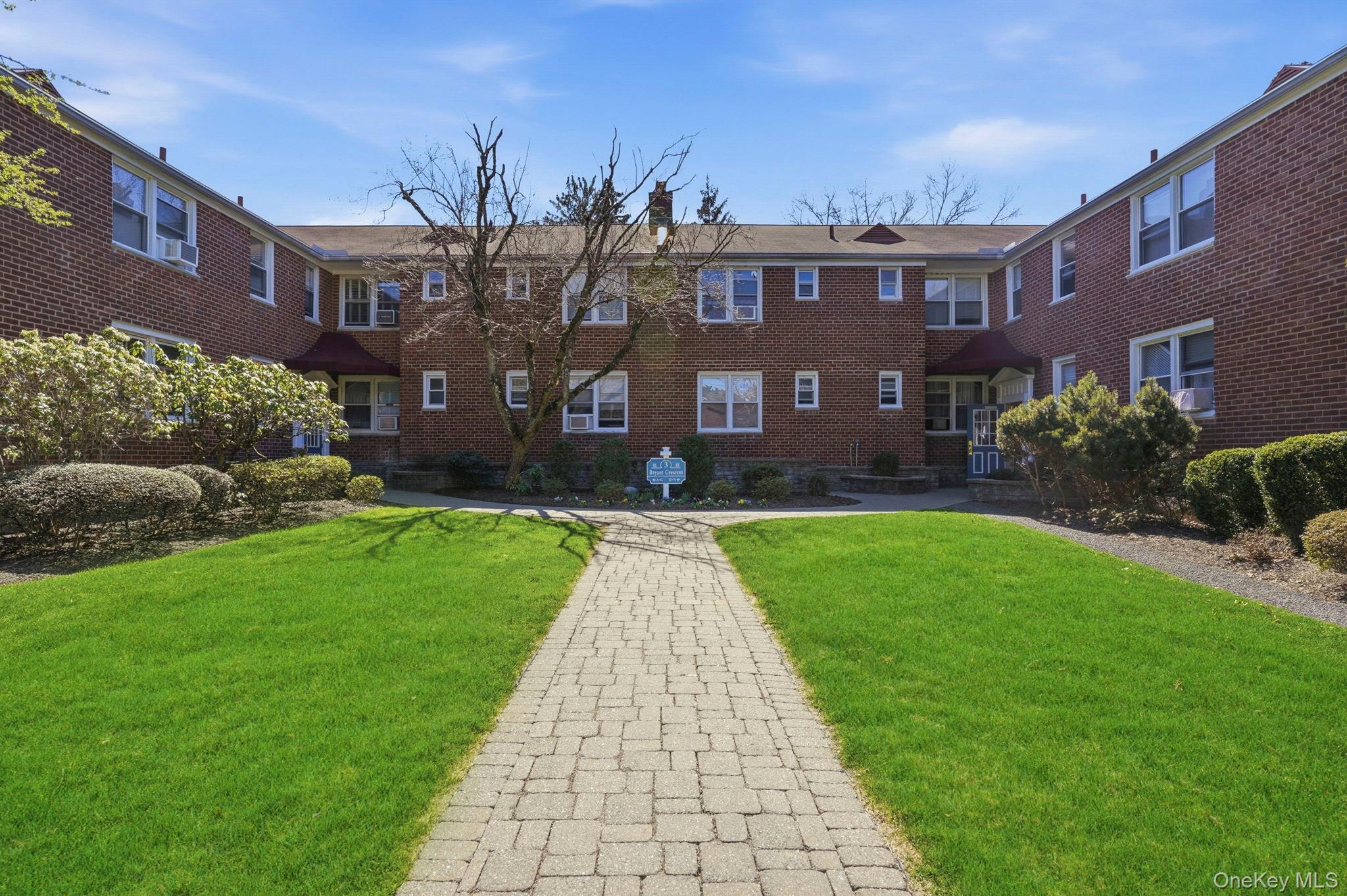 3 Bryant Crescent 1D