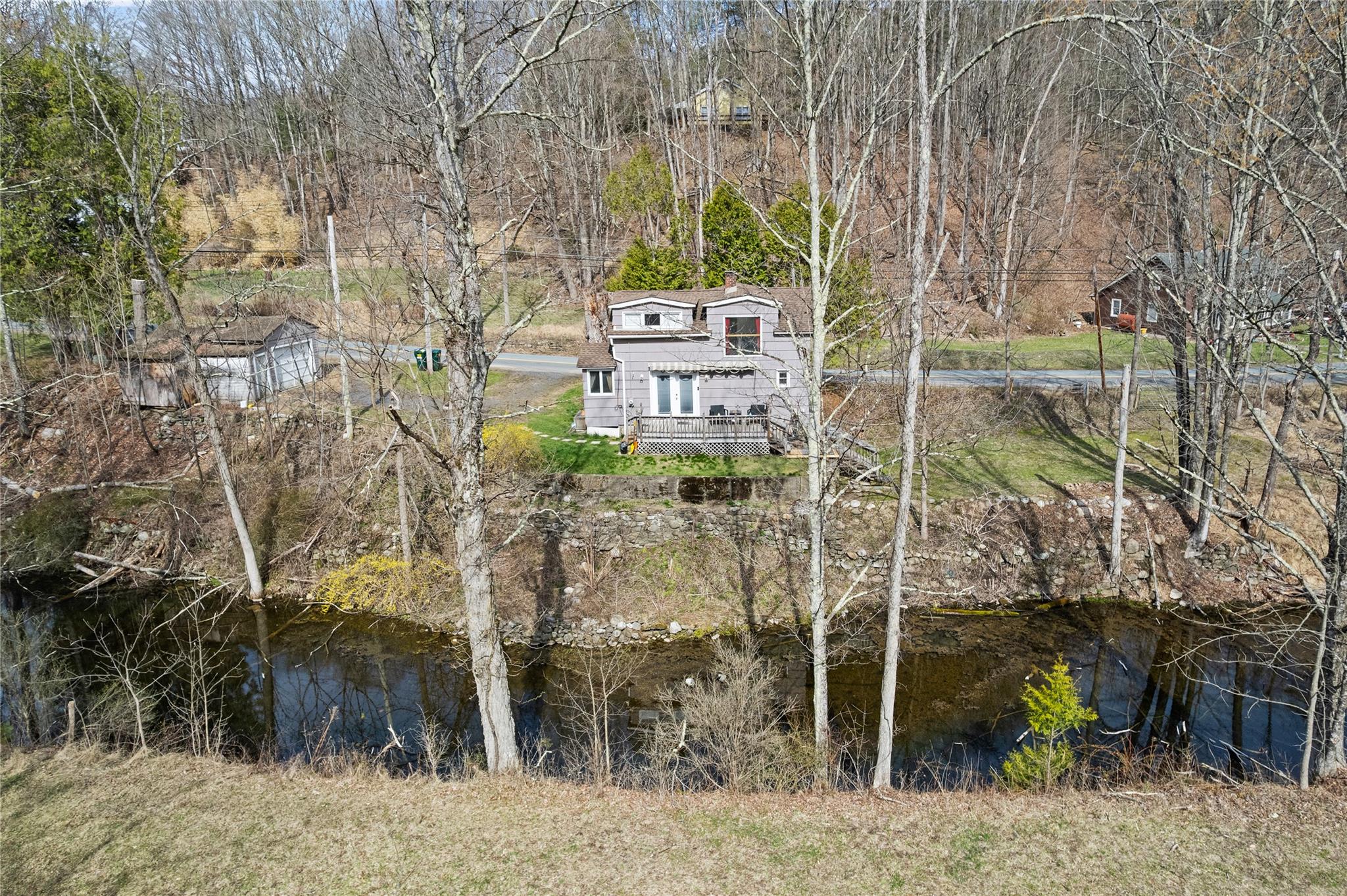 72 Phillipsport Road, Wurtsboro, New York image 1
