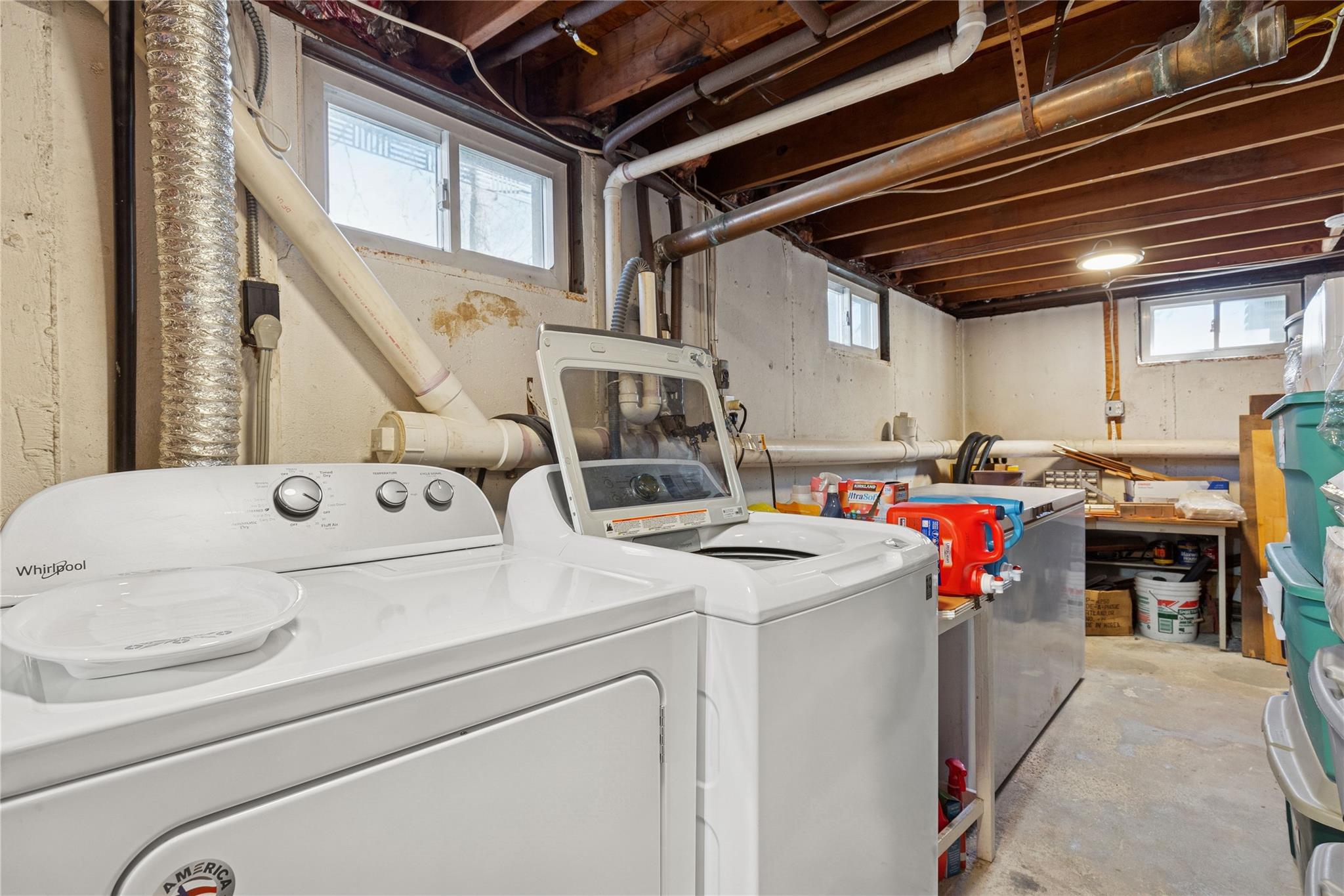 241 N 3rd Street, Ronkonkoma, New York image 32