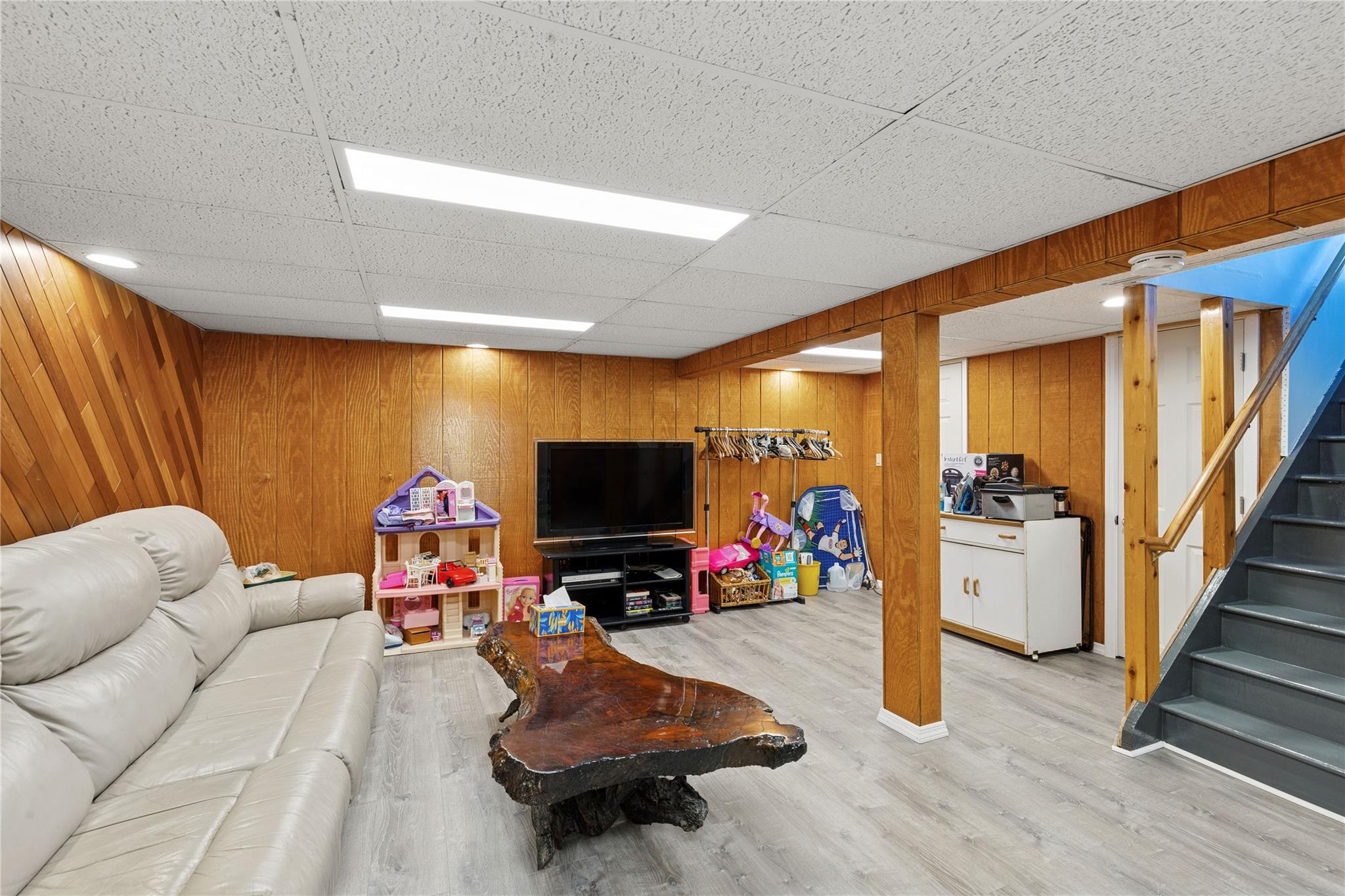 241 N 3rd Street, Ronkonkoma, New York image 24