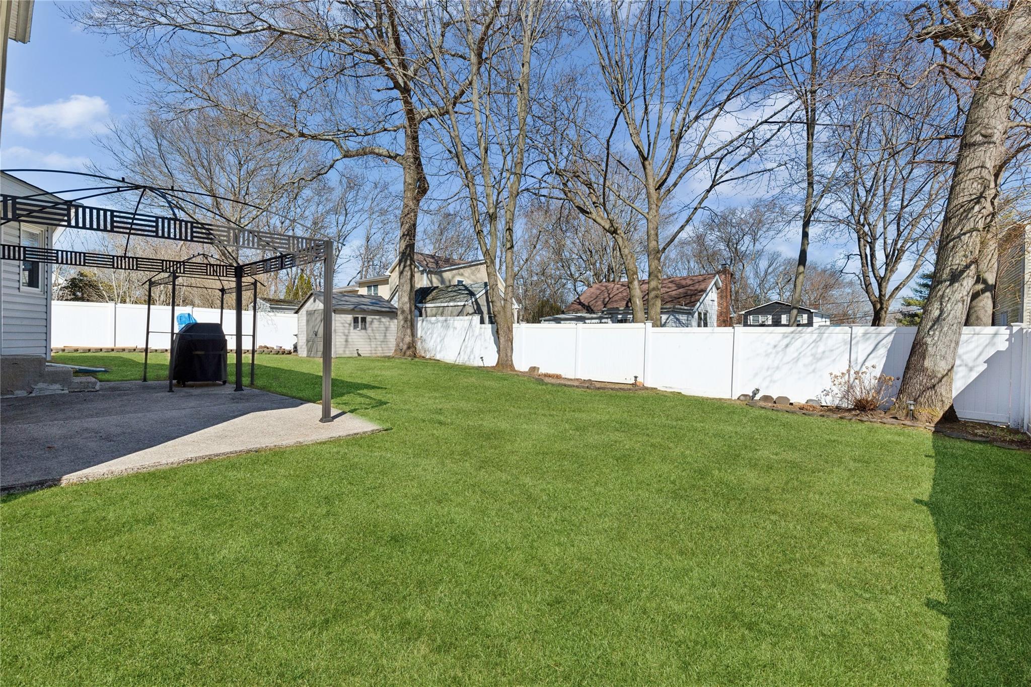 241 N 3rd Street, Ronkonkoma, New York image 26
