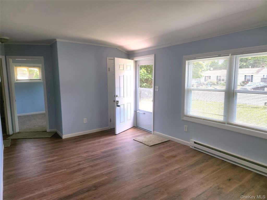 Photo of 548 Taylor Avenue, East Patchogue, NY 11772 (MLS # 1021579)
