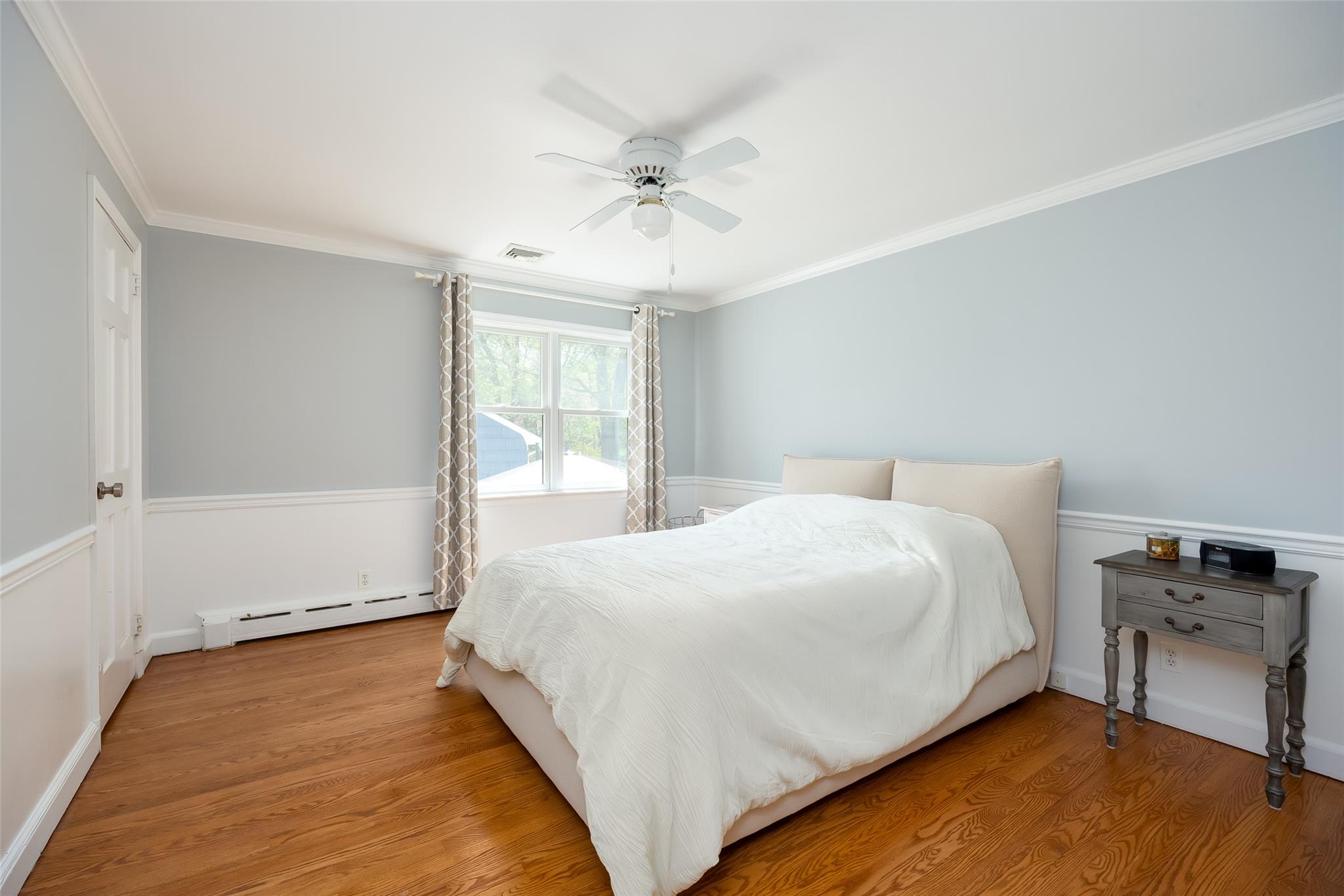 51 Dumbarton Drive, Huntington, New York image 20