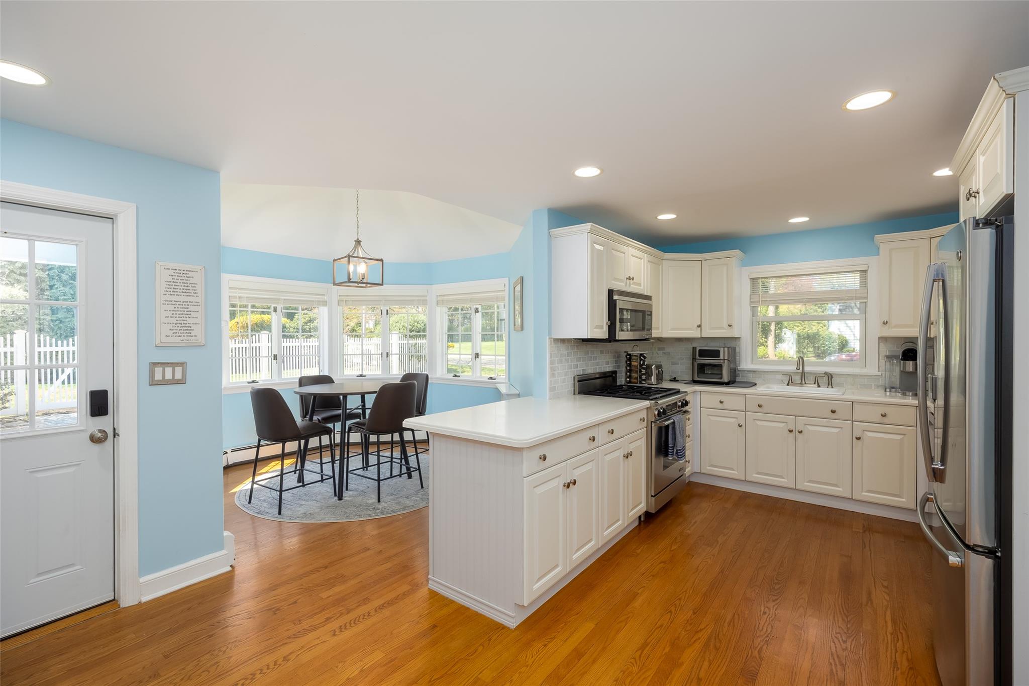 51 Dumbarton Drive, Huntington, New York image 10