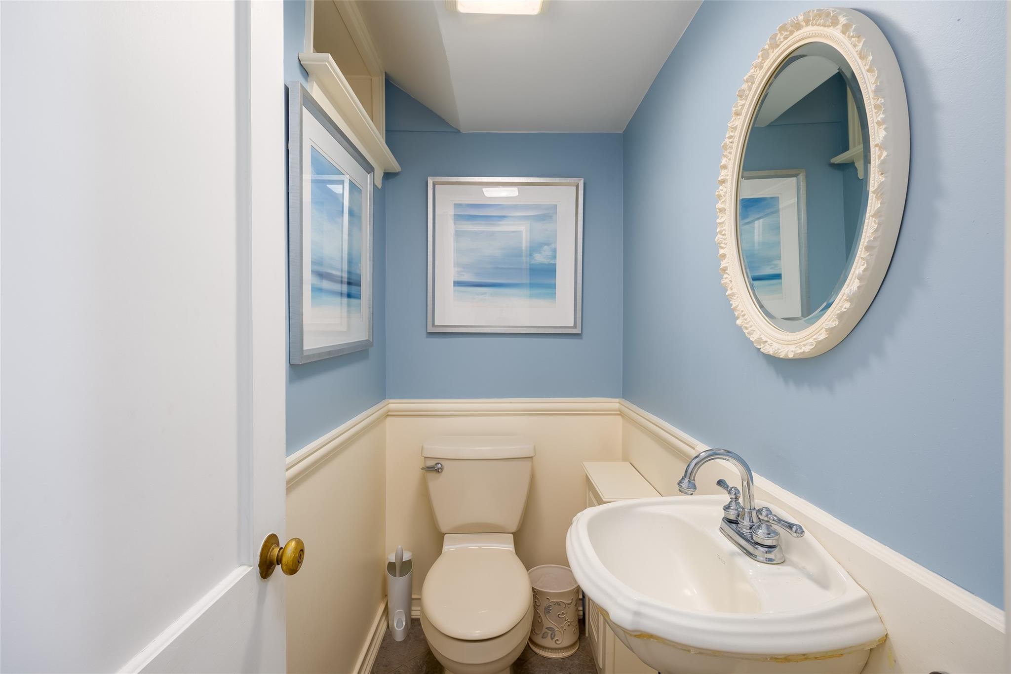 51 Dumbarton Drive, Huntington, New York image 27