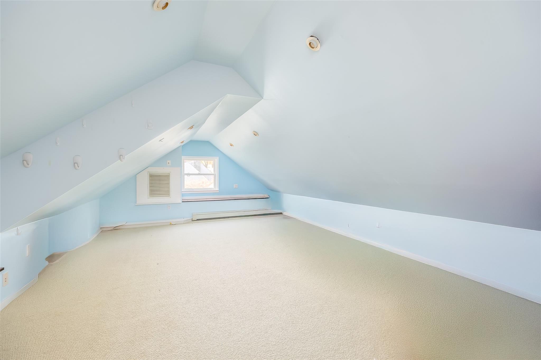 51 Dumbarton Drive, Huntington, New York image 24
