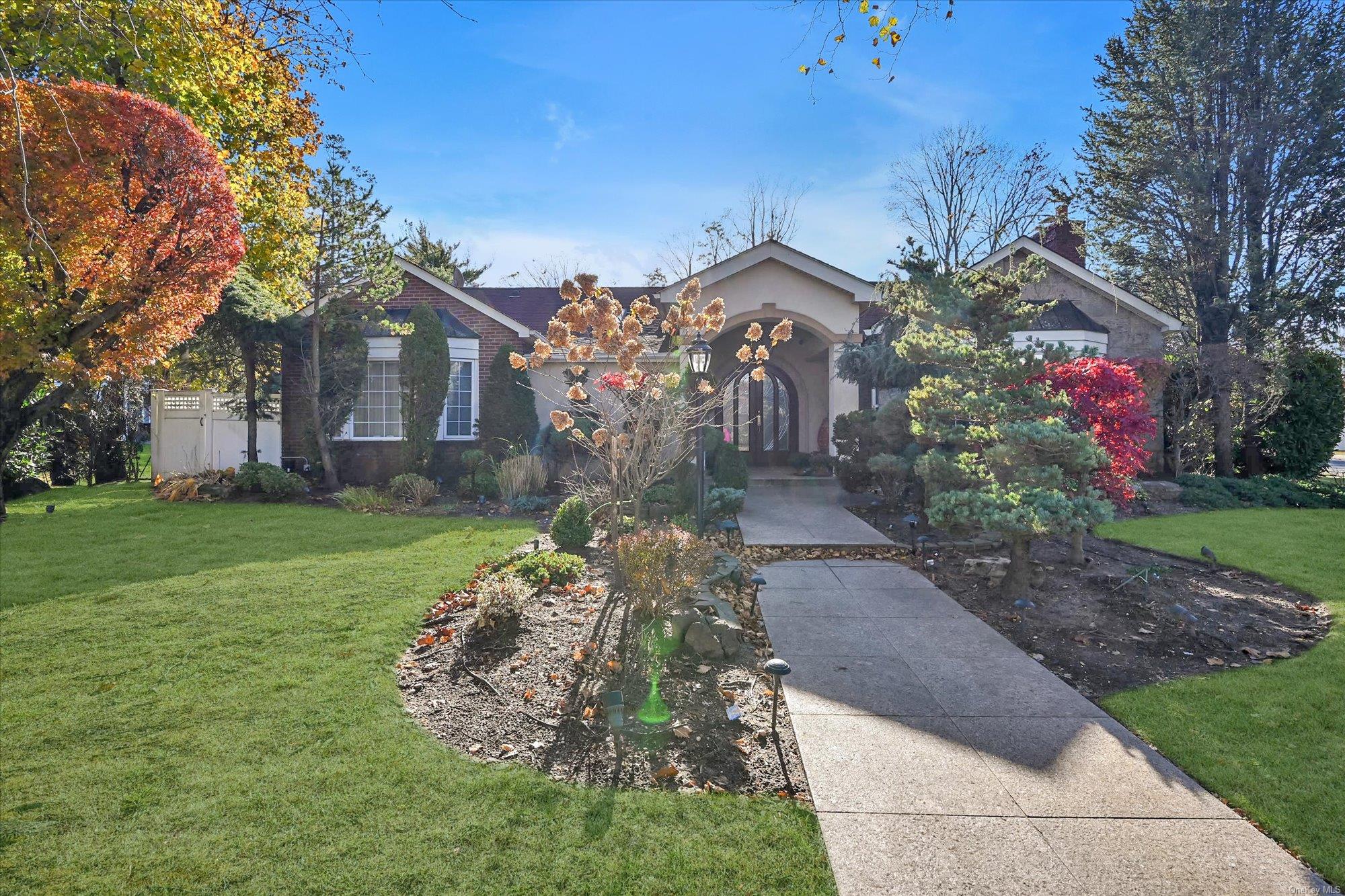 101 Harold Road, Woodmere, New York image 1