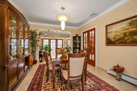 101 Harold Road Woodmere NY 11598