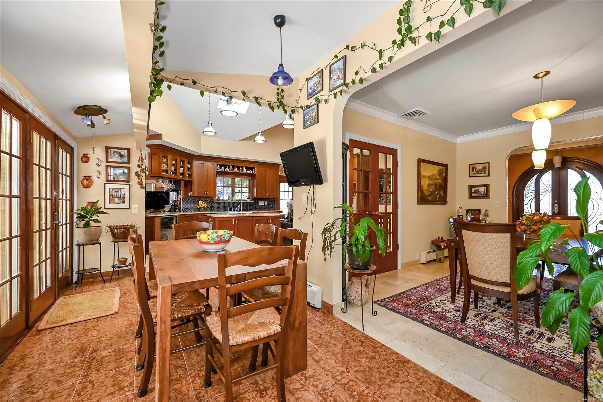 101 Harold Road, Woodmere, New York image 8