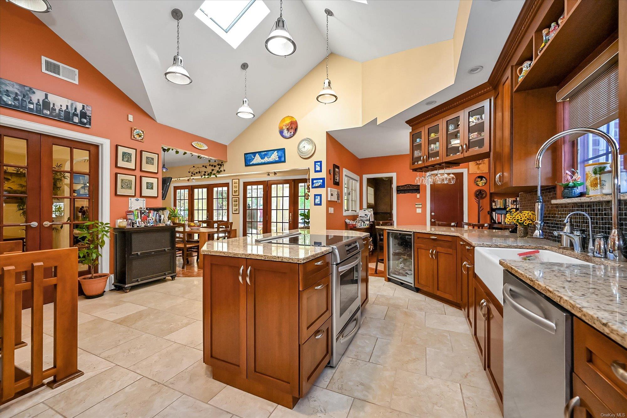 101 Harold Road, Woodmere, New York image 6