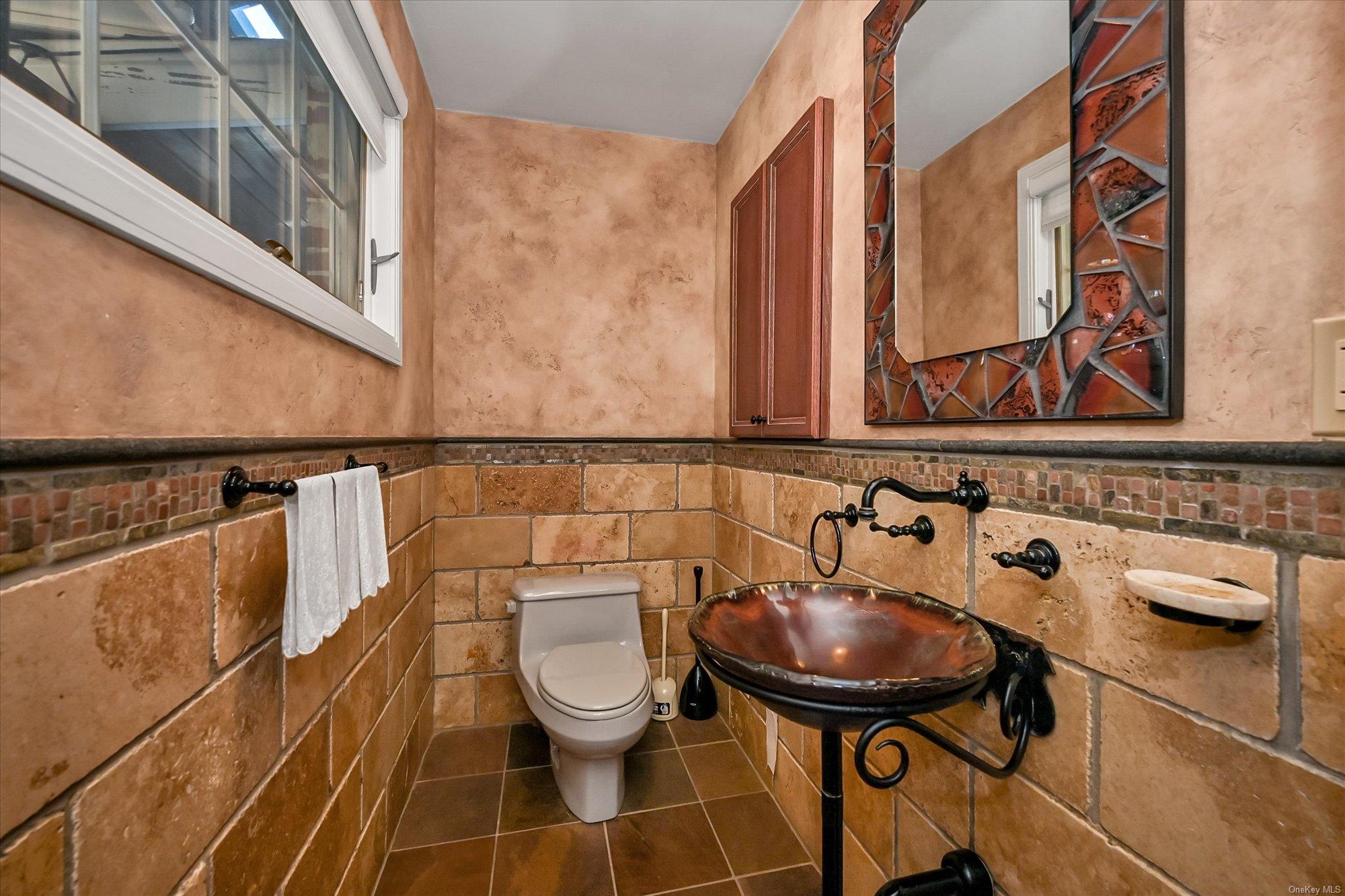 101 Harold Road, Woodmere, New York image 10
