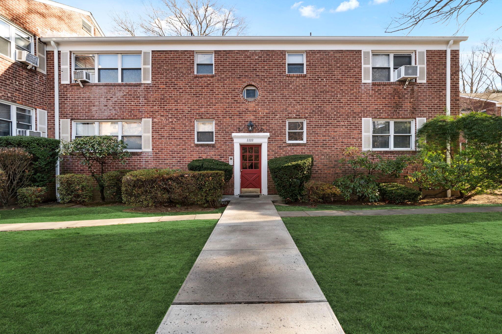 2222 Palmer #1M, New Rochelle, New York image 1