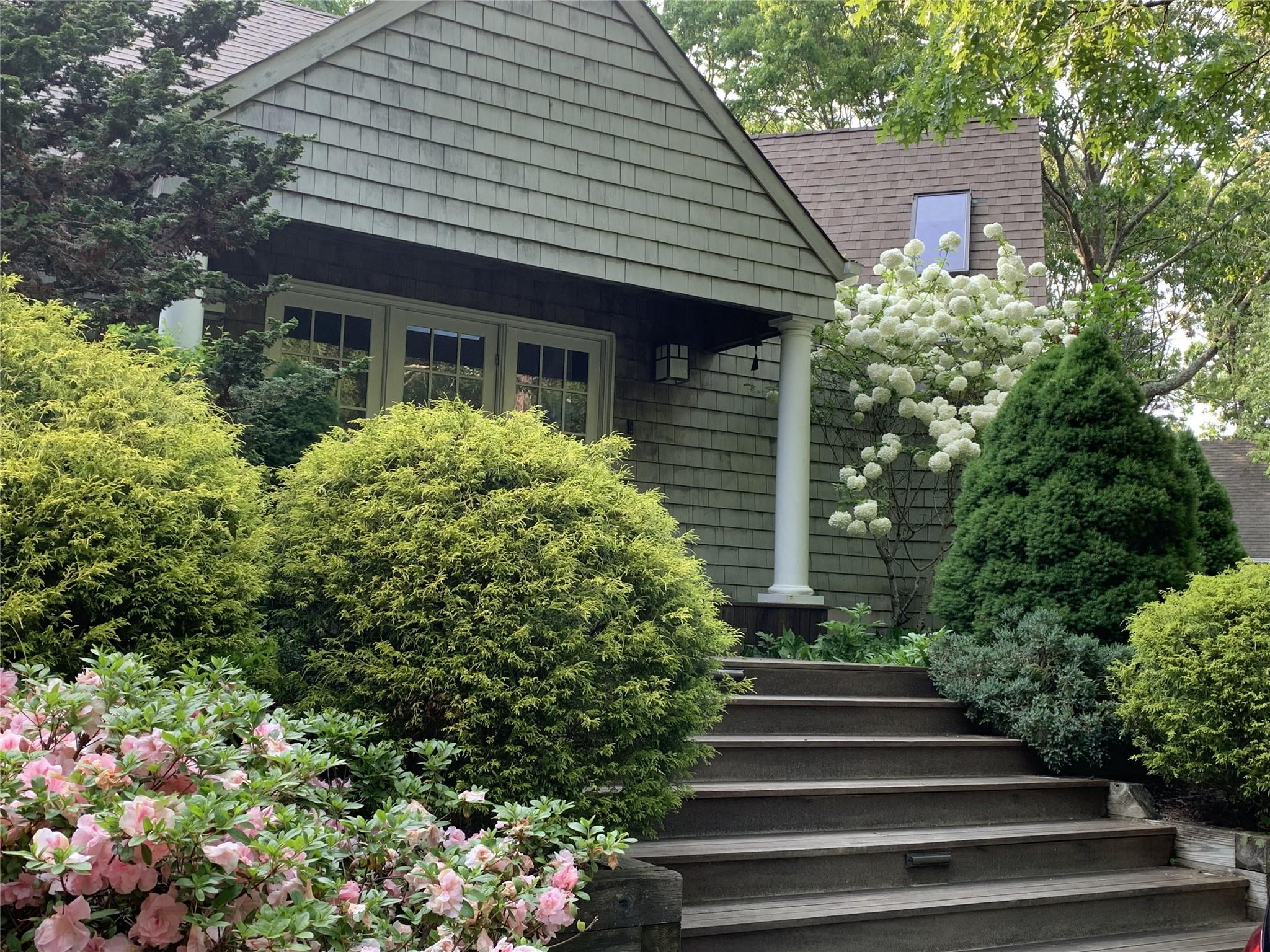 Rental Property at Long Hill Road, East Hampton, Hamptons, NY - Bedrooms: 5 
Bathrooms: 5  - $30,000 MO.