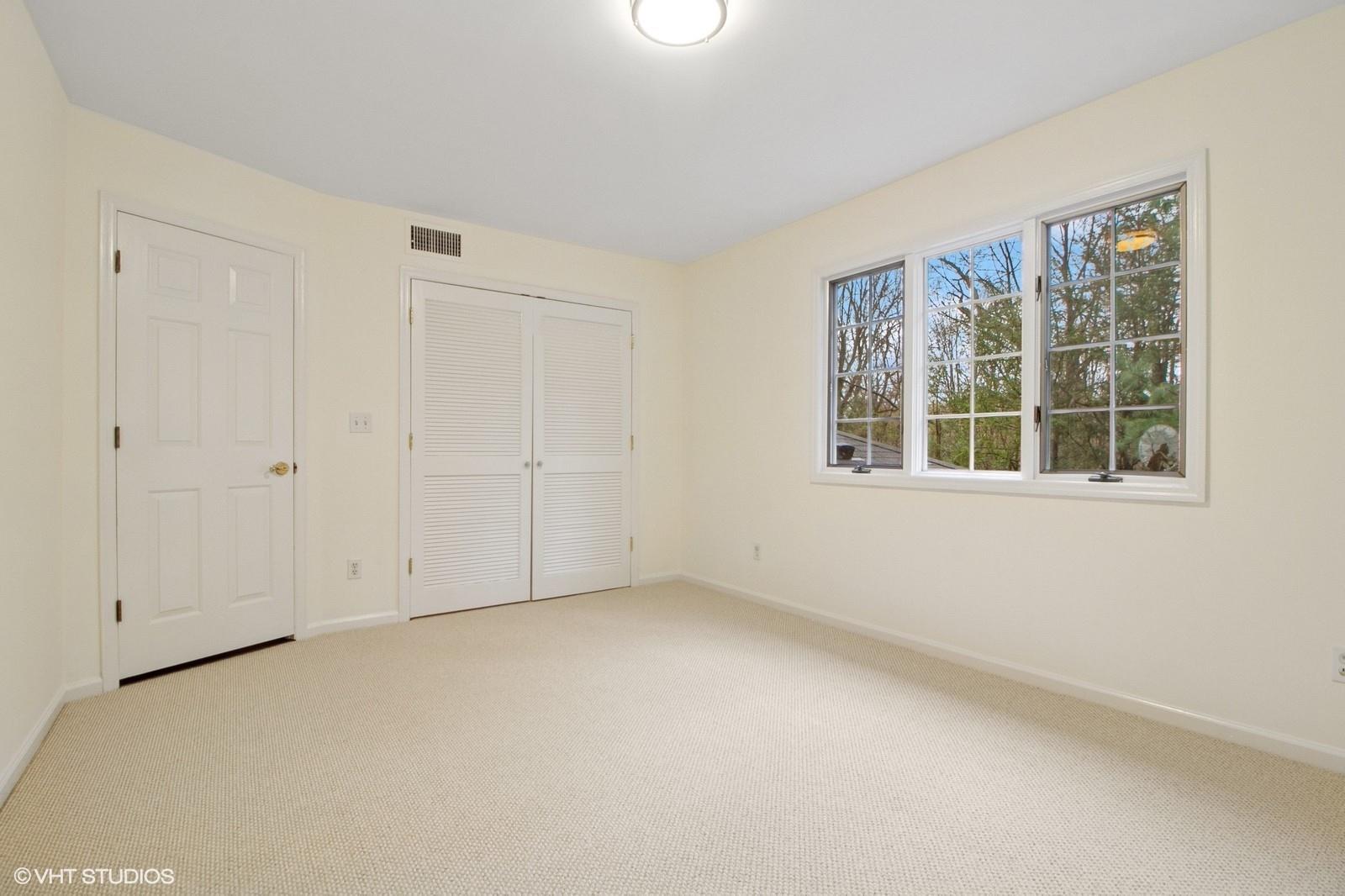425 Soundview Avenue, Mamaroneck, New York image 23