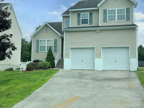 Condo For Sale - 46 Alexander Drive<br/> Orange County, Washingtonville, NY 10992