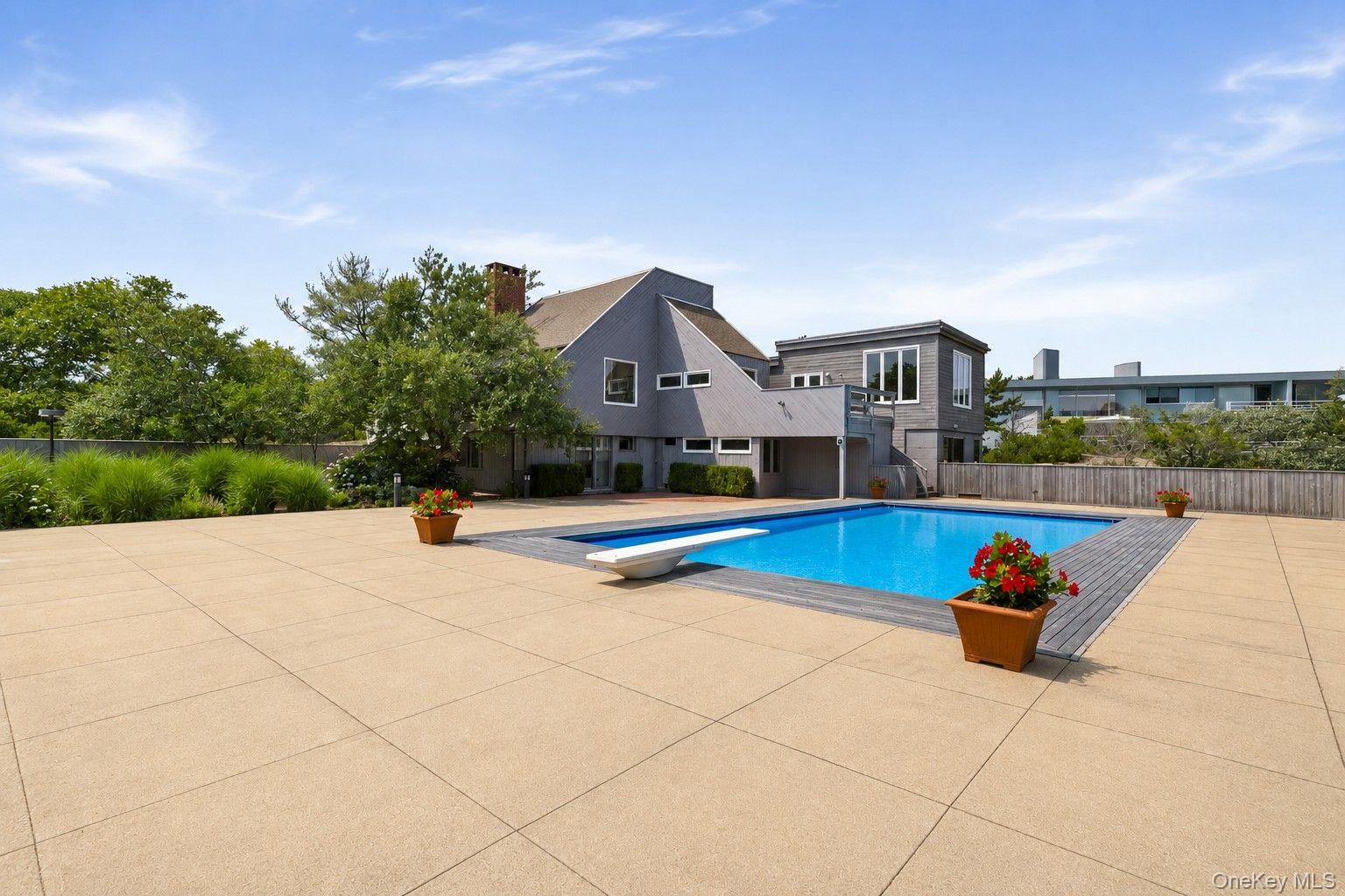 49 Gilberts Path