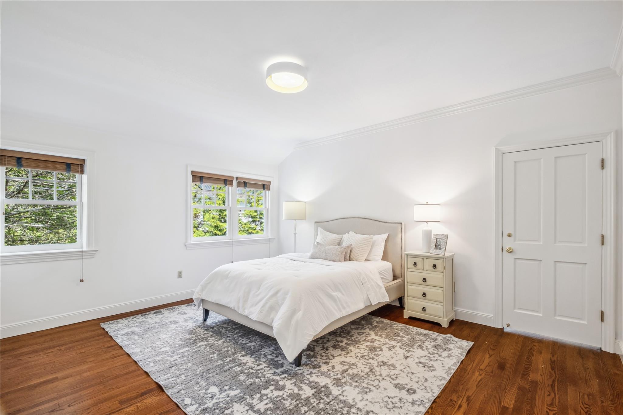 32 Pryer Lane, Larchmont, New York image 24