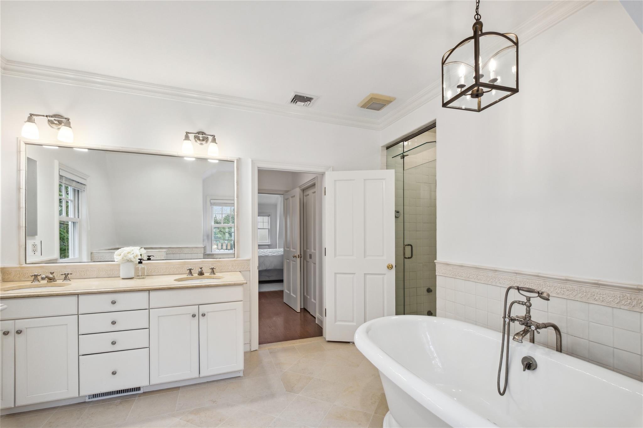 32 Pryer Lane, Larchmont, New York image 19