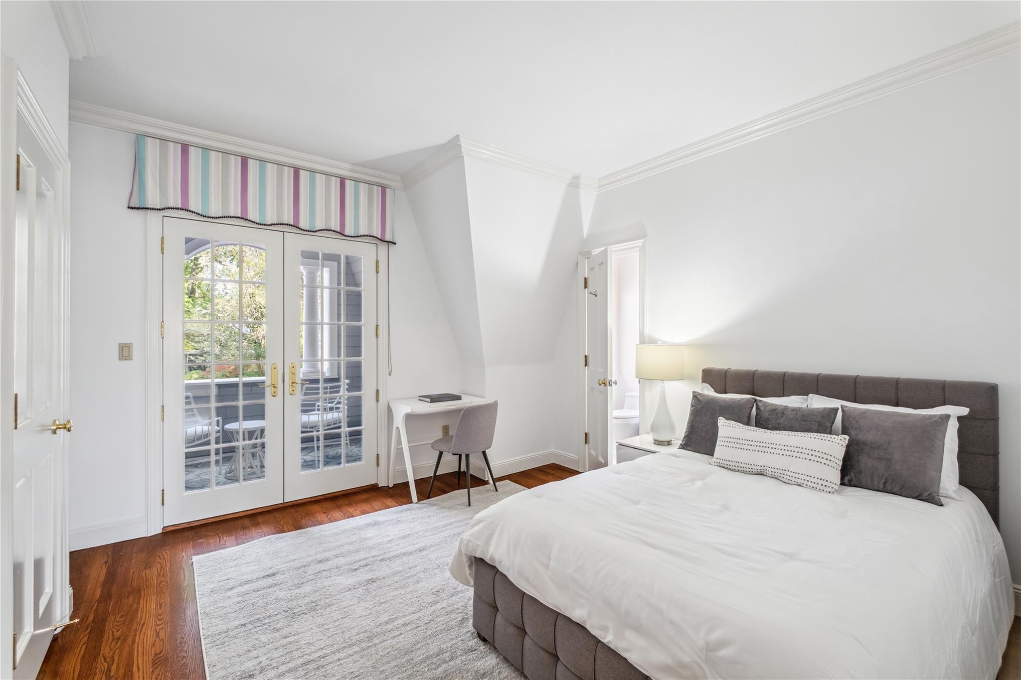 32 Pryer Lane, Larchmont, New York image 26