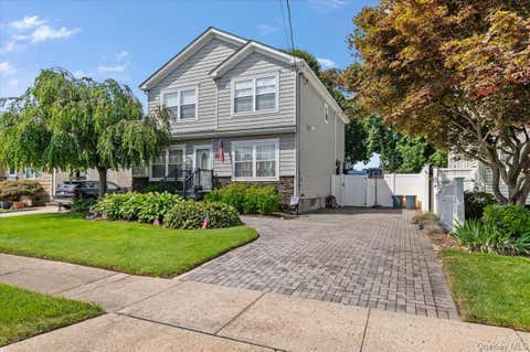 Homes For Sale - 23 Cambridge Avenue<br/> Bethpage, NY 11714