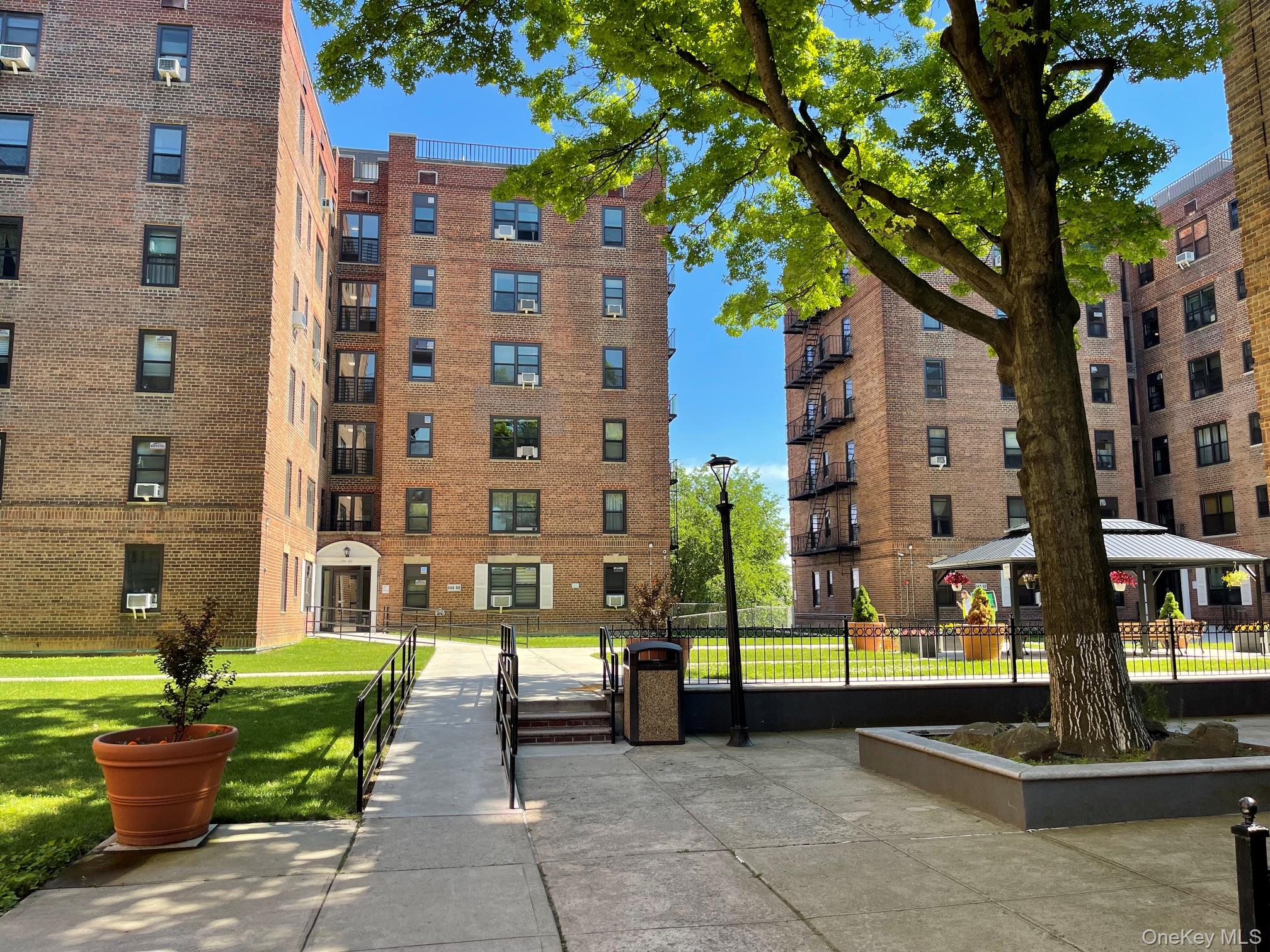 144-54 Sanford Avenue 45
