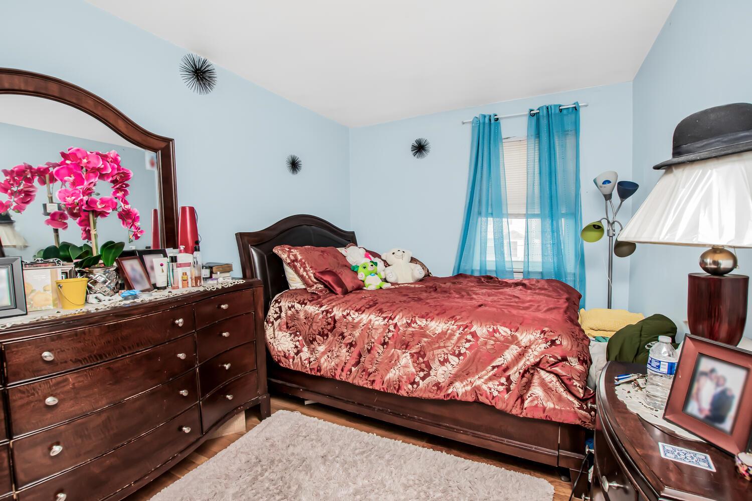 1019 E 228th Street, Bronx, New York image 12