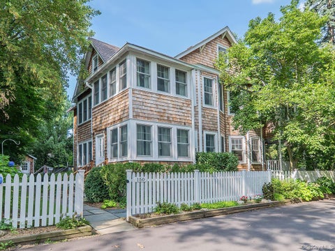 Homes For Sale - 150 Franklin Avenue<br/> Nassau County, Sea Cliff, NY 11579
