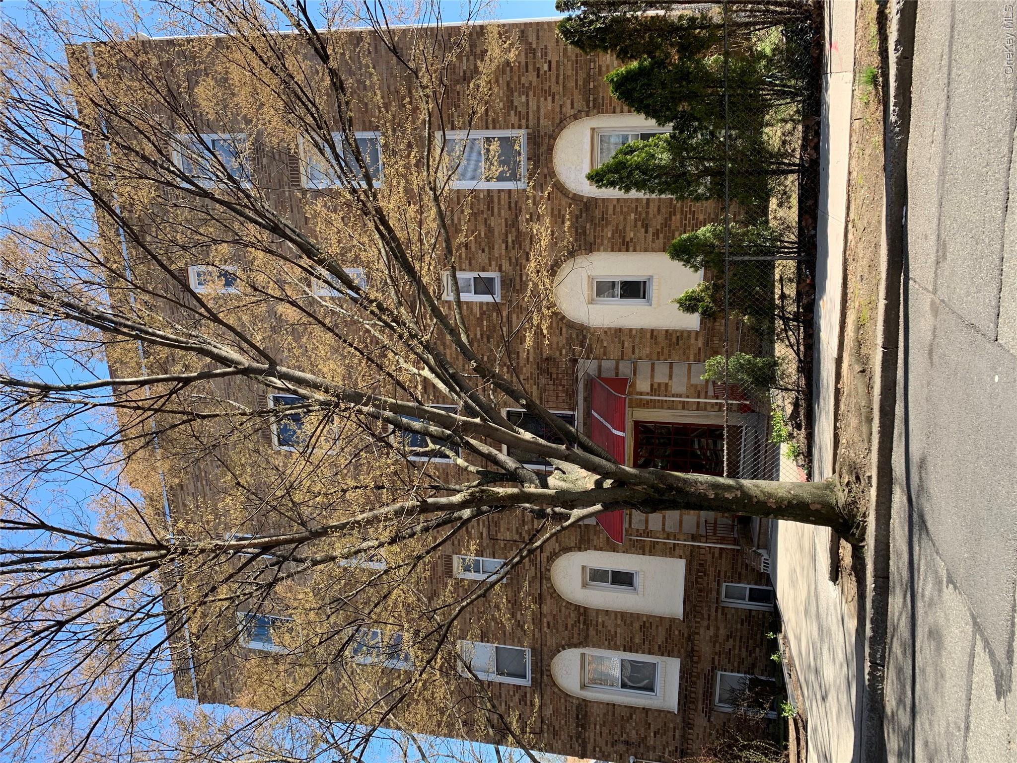 162-30 86th Avenue