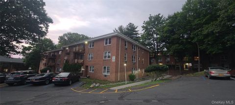 202 Kearsing Parkway Monsey NY 10952