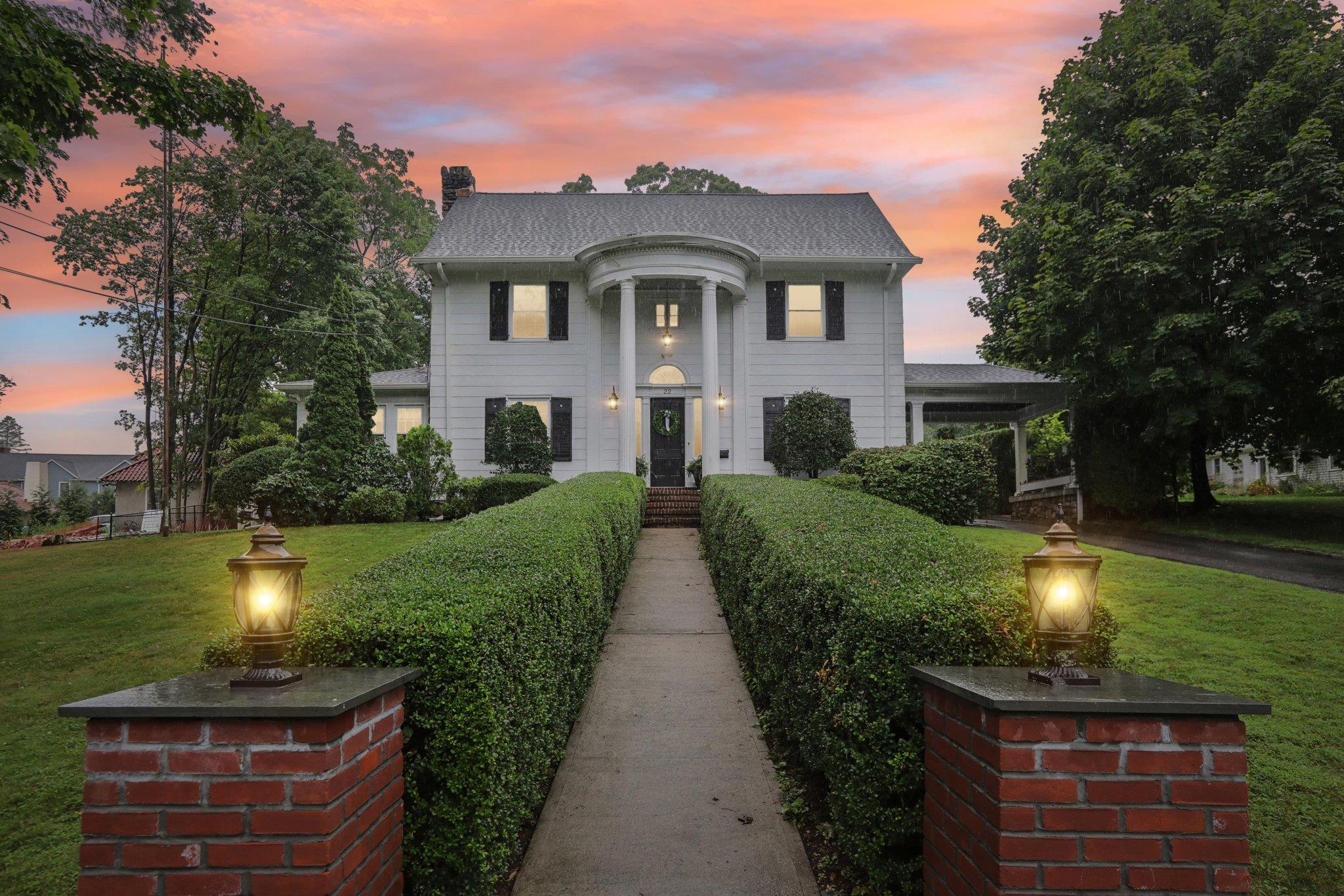 22 Clark Street, Pleasantville, New York image 1