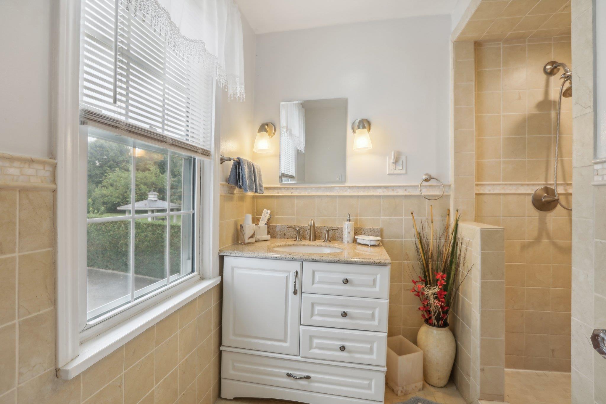 22 Clark Street, Pleasantville, New York image 23
